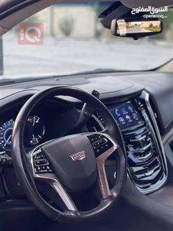 كاديلاك اسكاليد